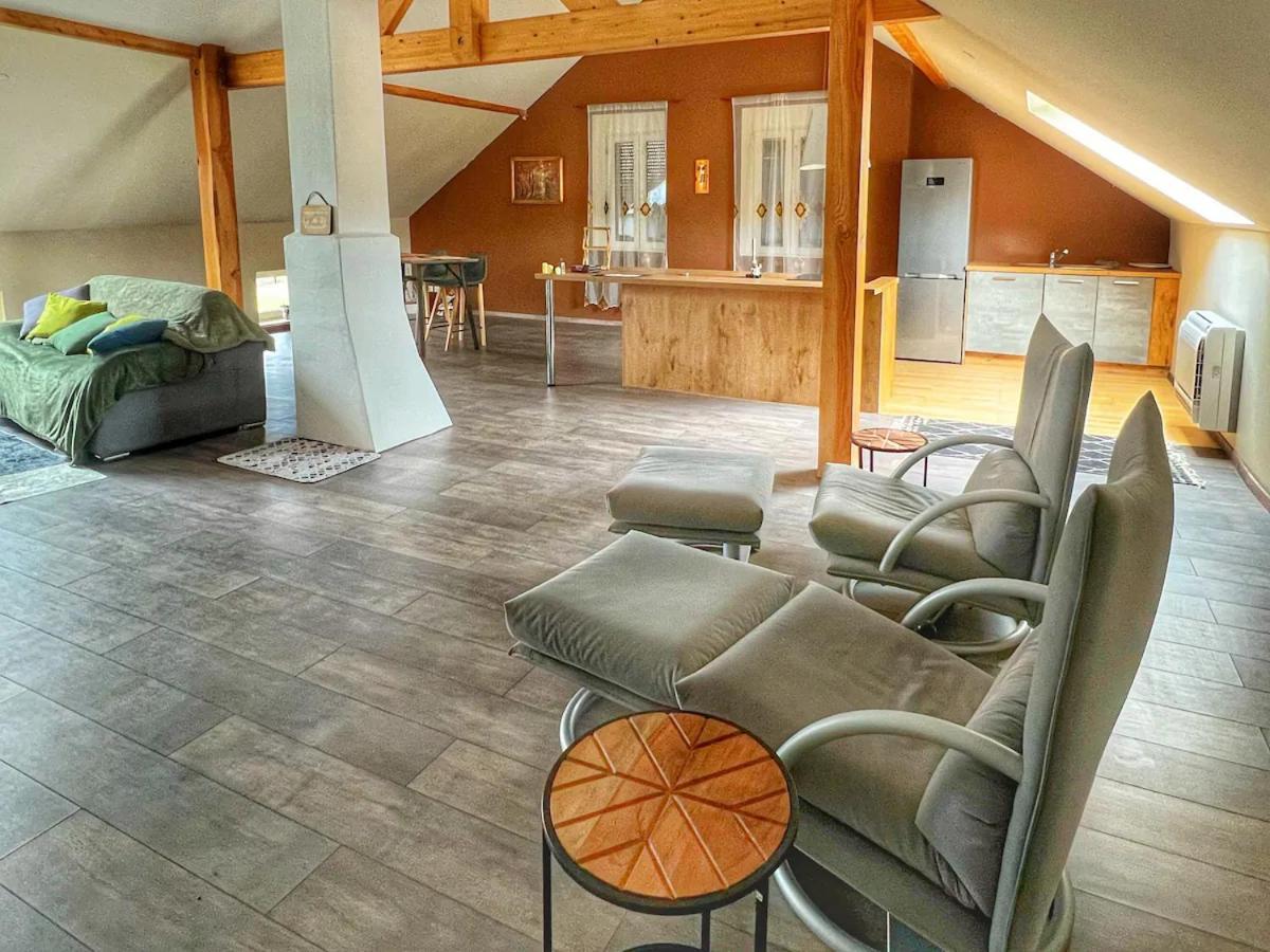 Loft Spacieux En Pleine Foret Bining Ngoại thất bức ảnh