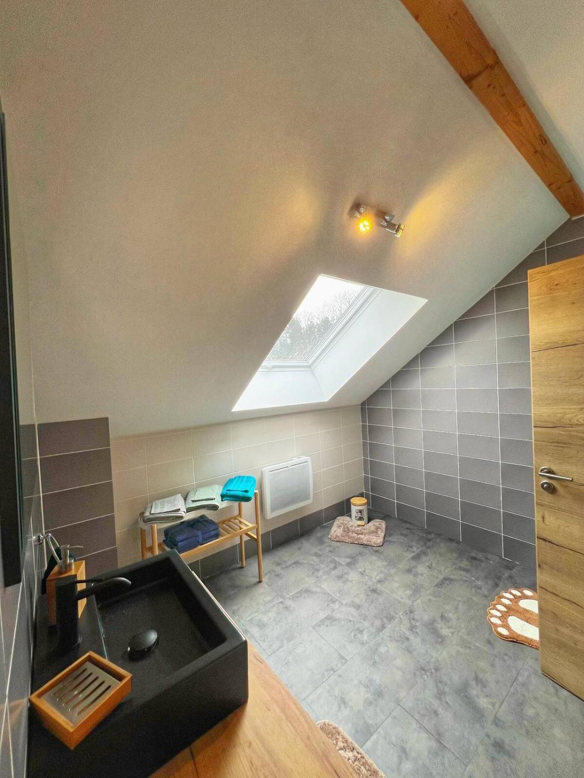 Loft Spacieux En Pleine Foret Bining Ngoại thất bức ảnh